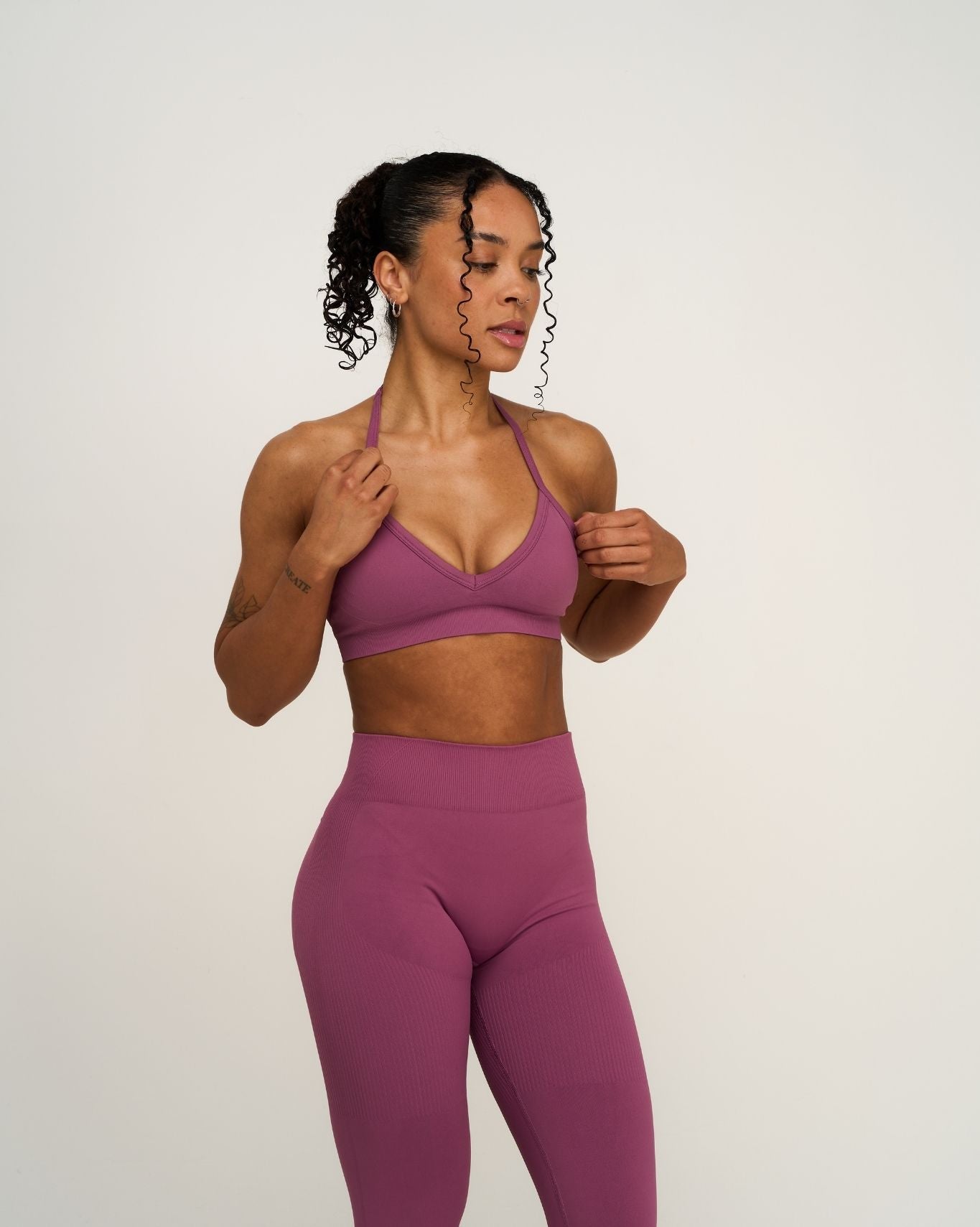 Elevate™ Sculpting Seamless Adjustable Halter Bra | Orchid Mauve