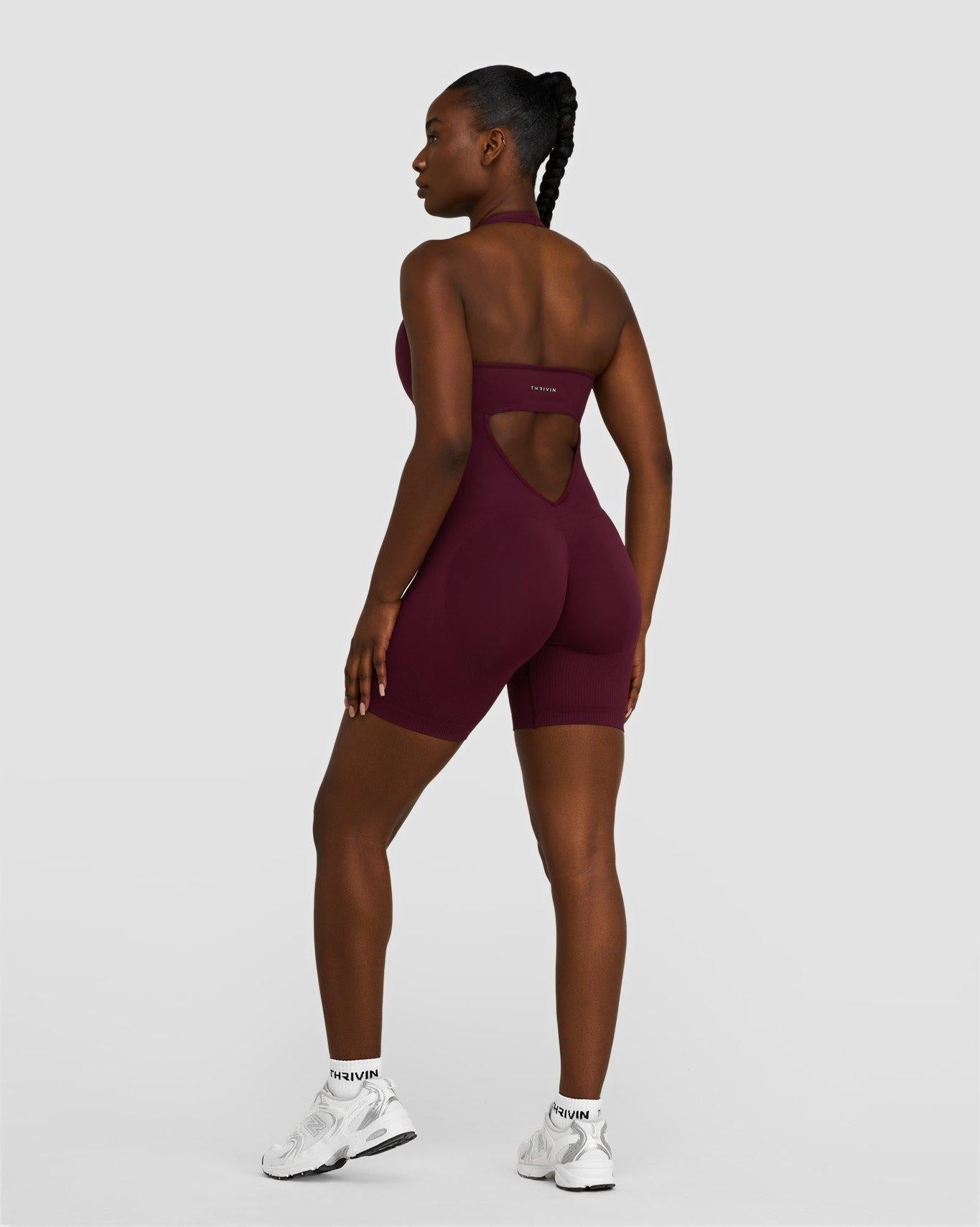 Elevate™ Enterizo Moldeador de Escote Halter | Merlot
