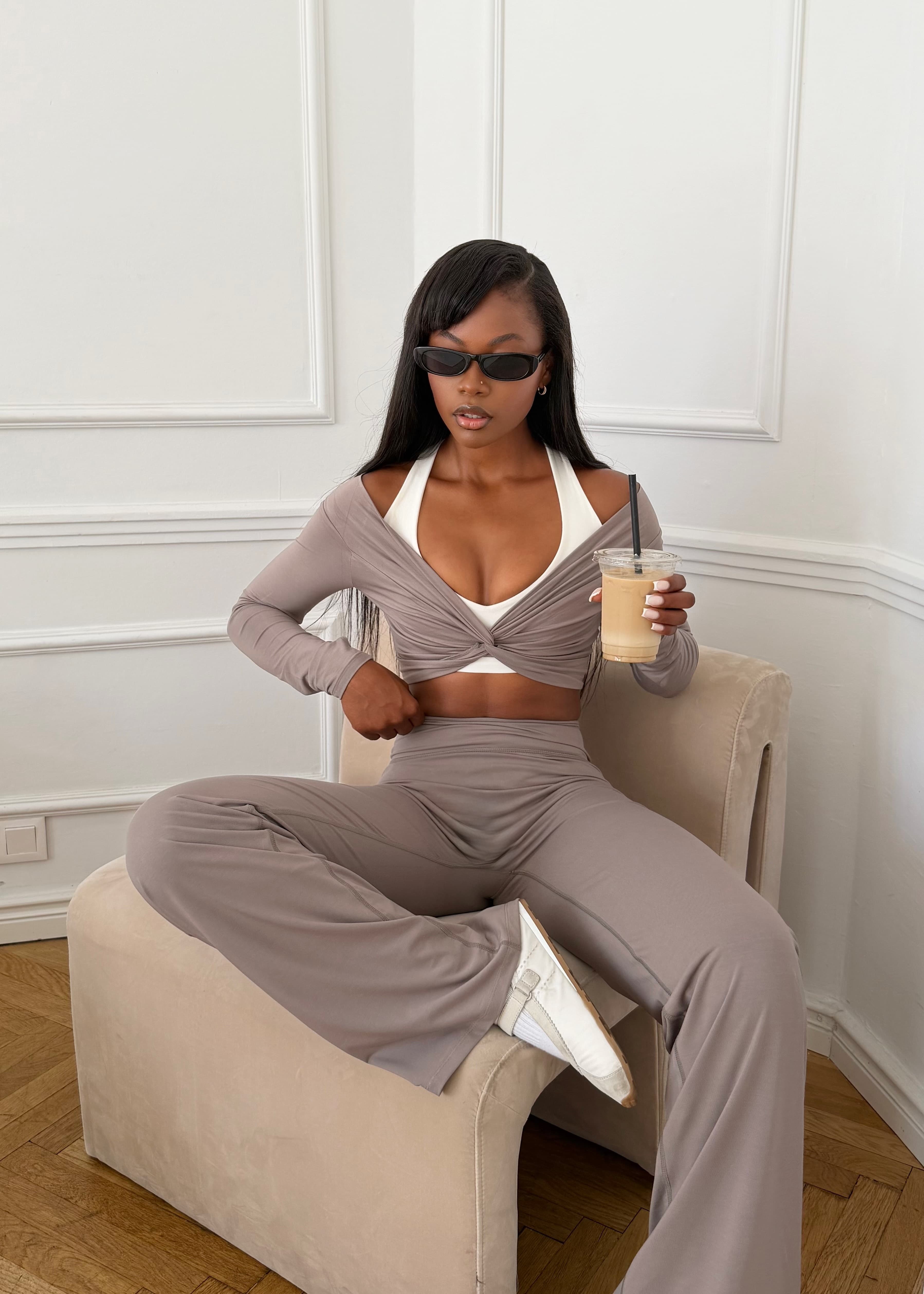 Thrivin | Premium Women's Athleisure. Sculpting Fits. Everyday Gymwear