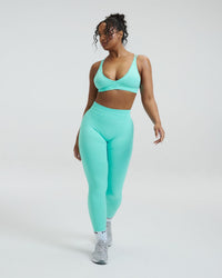 Elevate™ Leggings Esculpidores de Cintura Media con Fruncido | Clear Tides